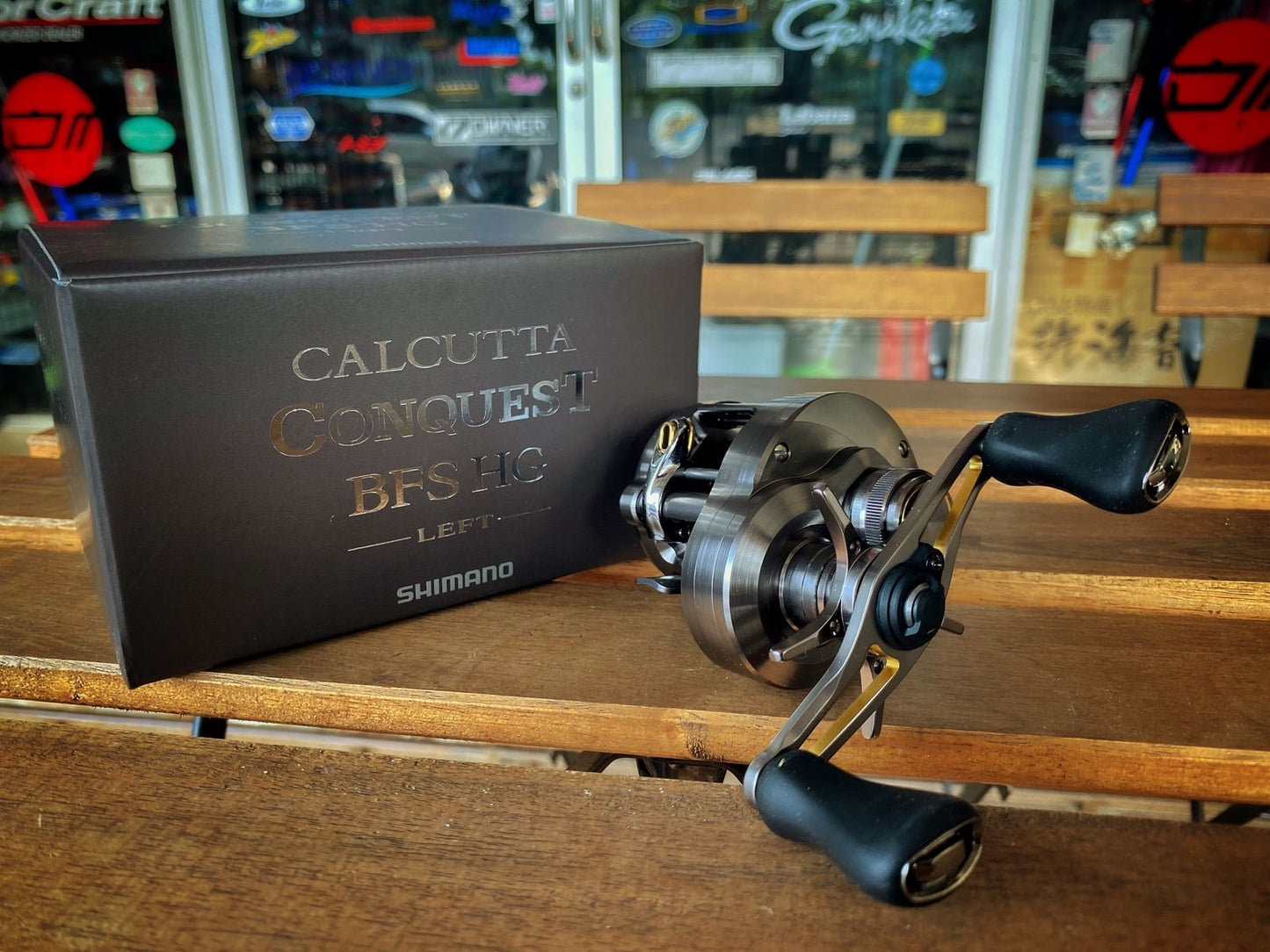 Reel Baitcasting Shimano 23 Calcutta Conquest BFS HGL (Pegangan Kiri)