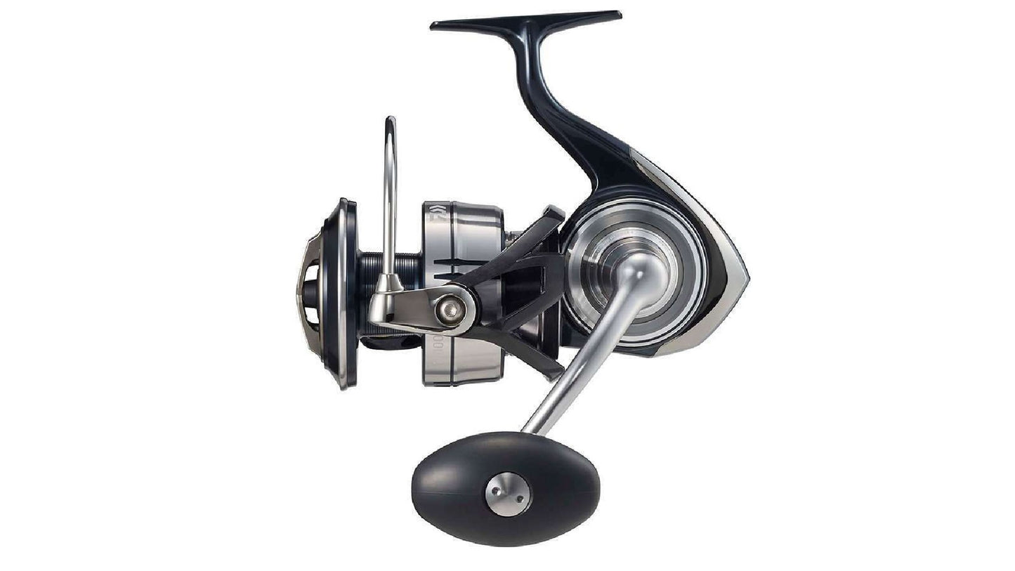 Gulungan Pemintal Daiwa Certate 21 SW 14000-XH (4990)