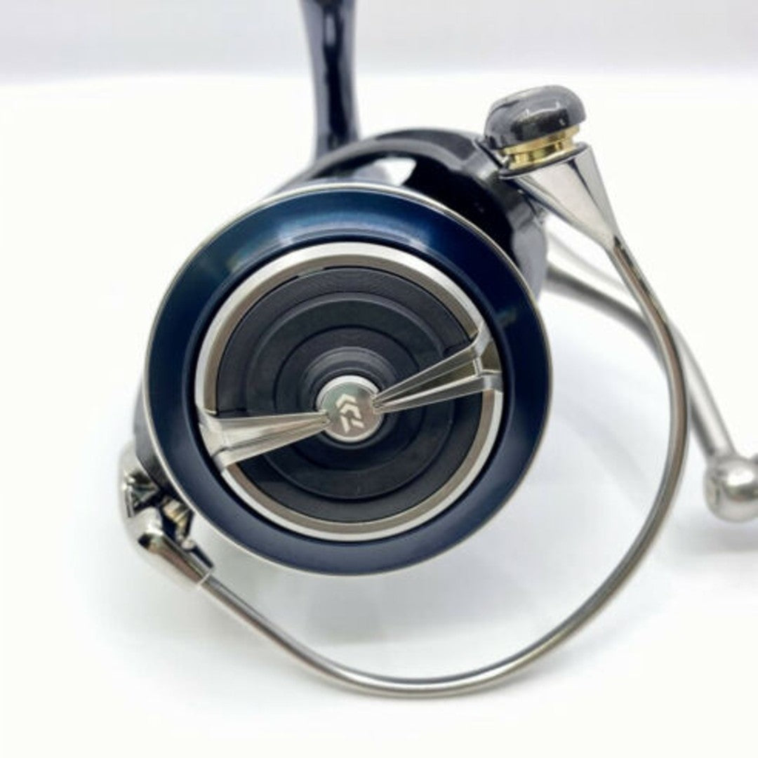 Reel Pemintal Daiwa 21 Certate SW 6000-H