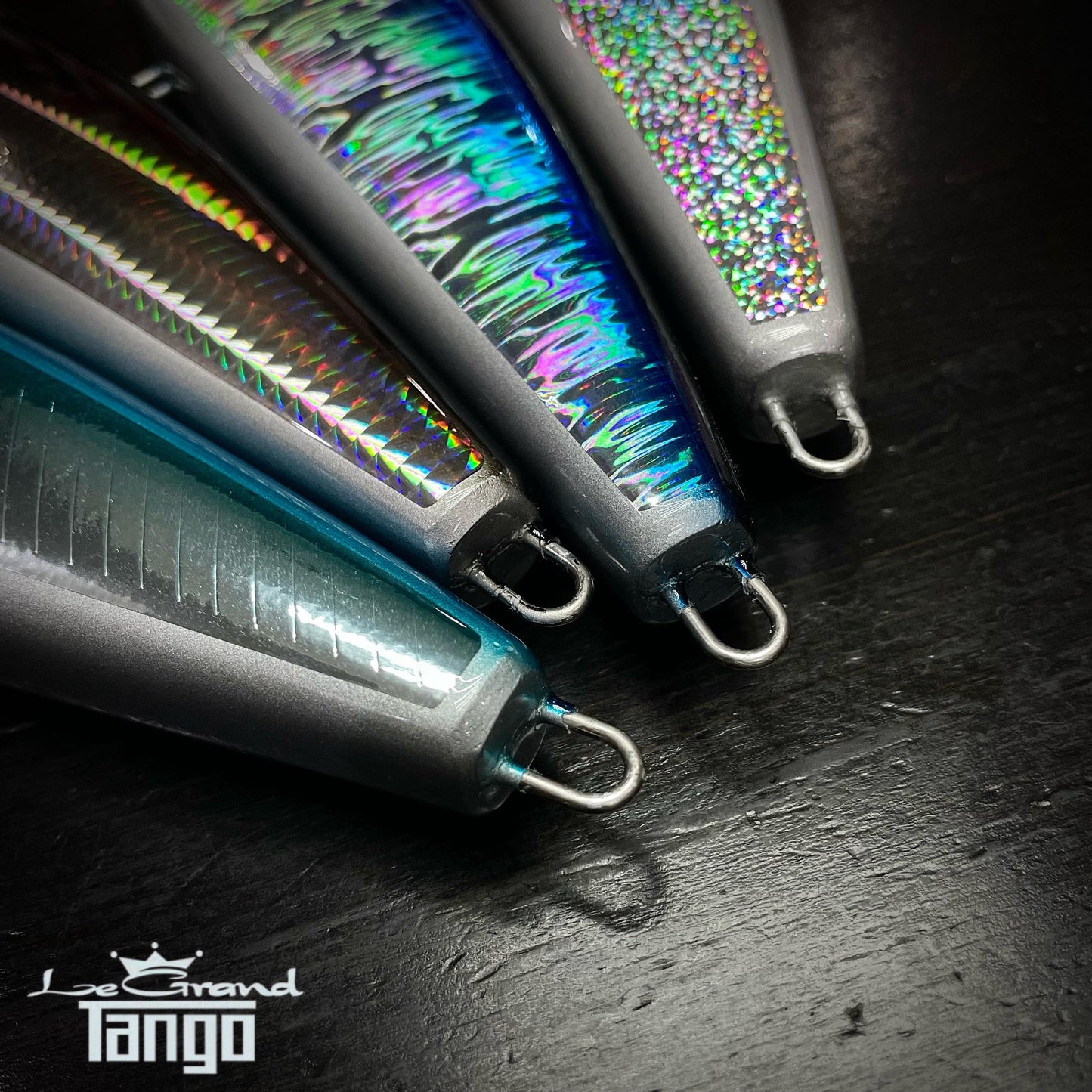 Fish Trippers Village Le Grand Tango 240 Diving Pencil 168g 240mm
