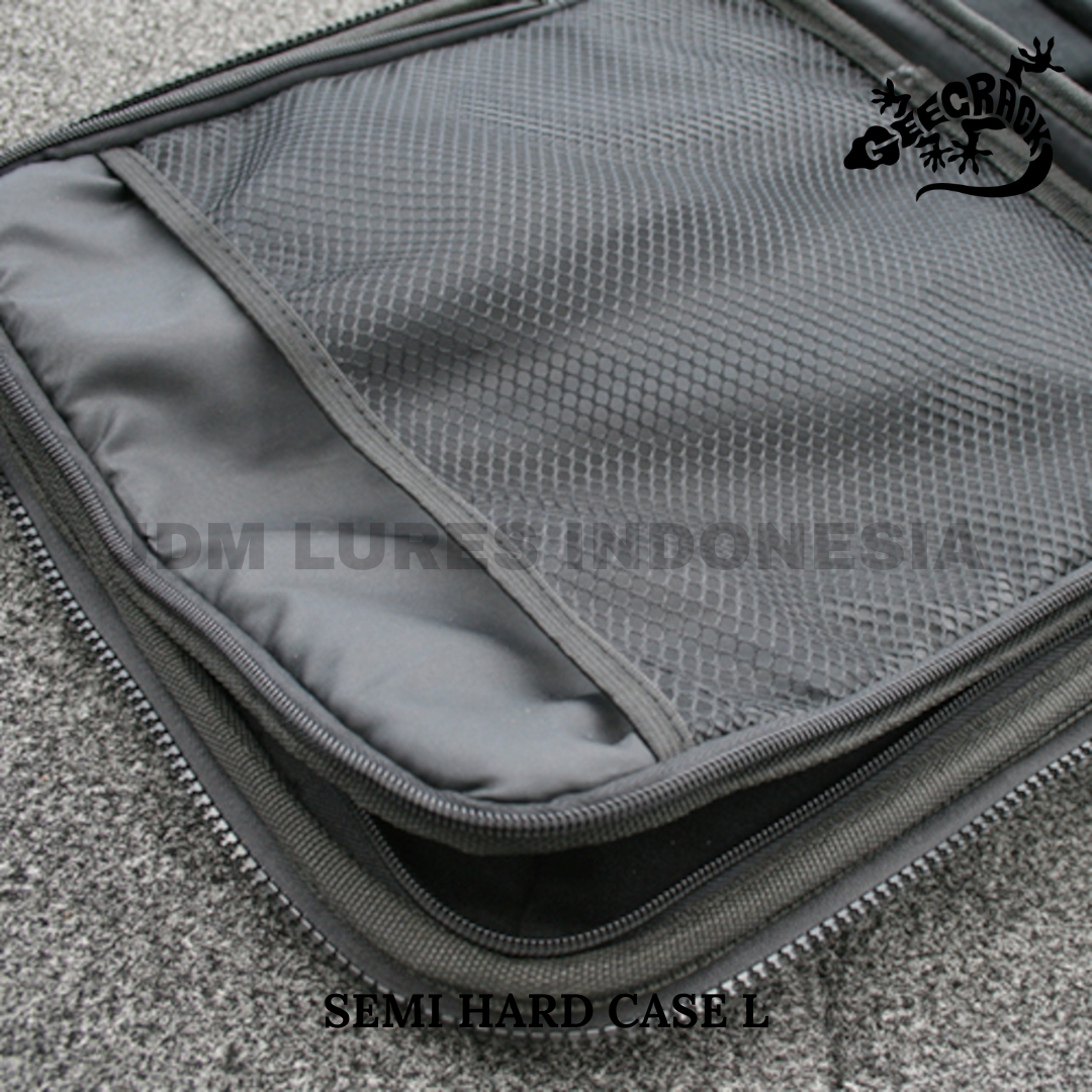 Geecrack Semi Hard Case L