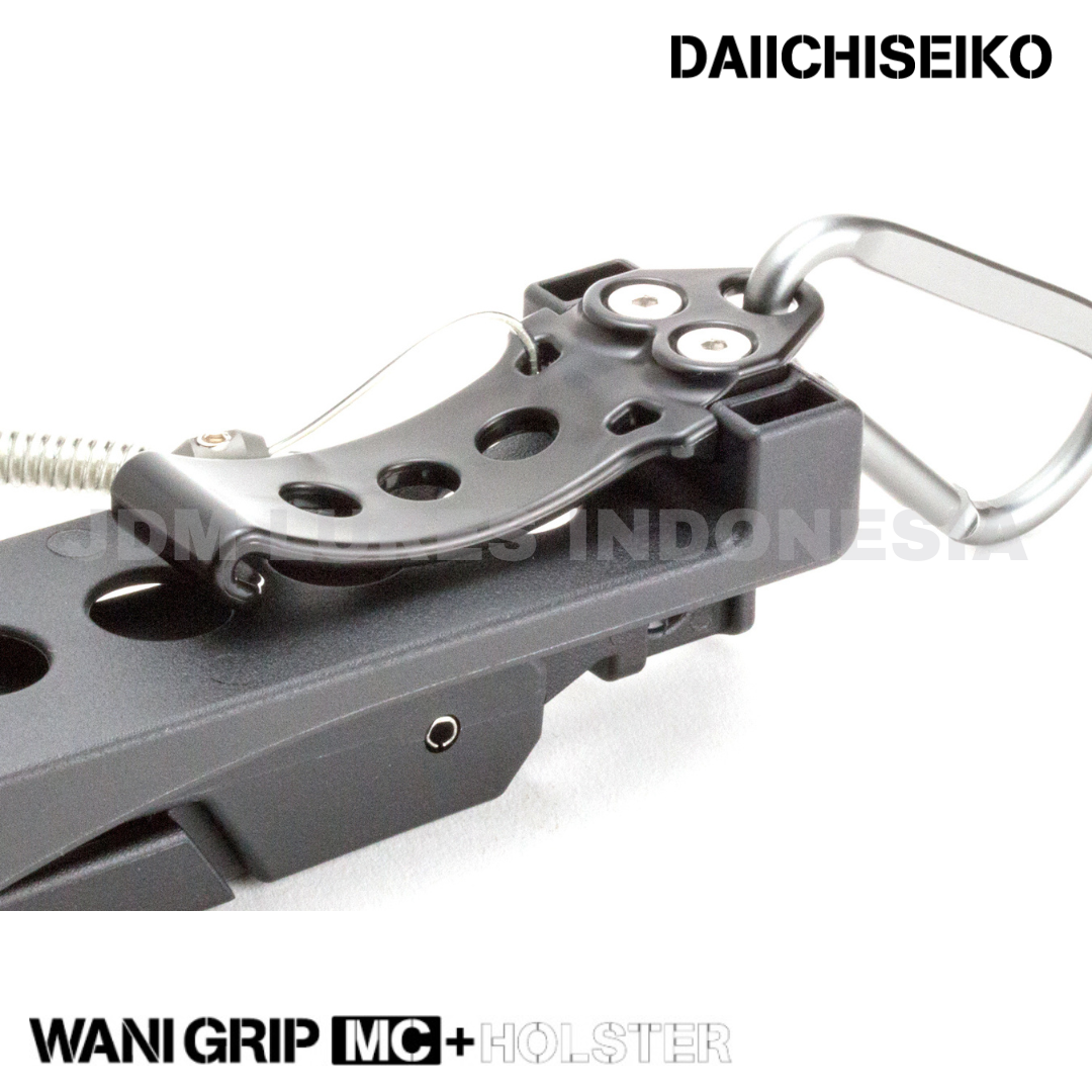 Daiichi Seiko Wani Grip MC + Holster